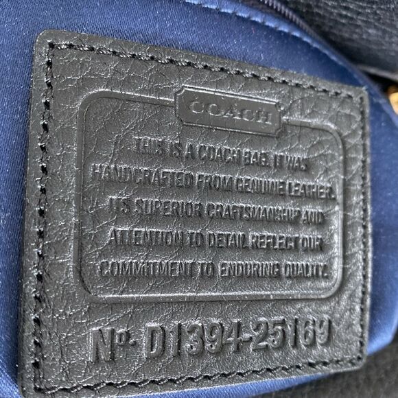 Coach Black Leather Bag Gold Accents Lightweight Office siren Corp Core Like New - Picture 5 of 13